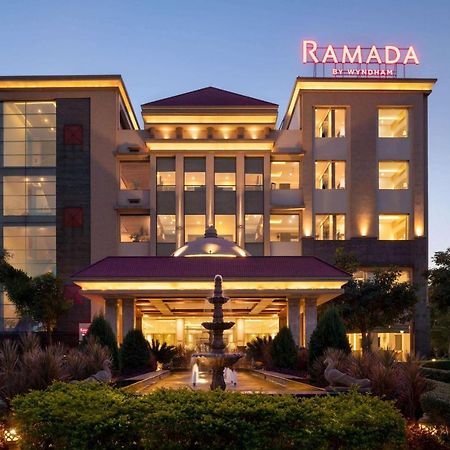 Ramada By Wyndham Varanasi Katesar Chandauli Eksteriør billede