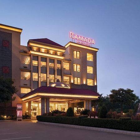 Ramada By Wyndham Varanasi Katesar Chandauli Eksteriør billede