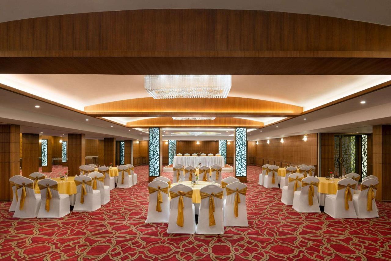 Ramada By Wyndham Varanasi Katesar Chandauli Eksteriør billede