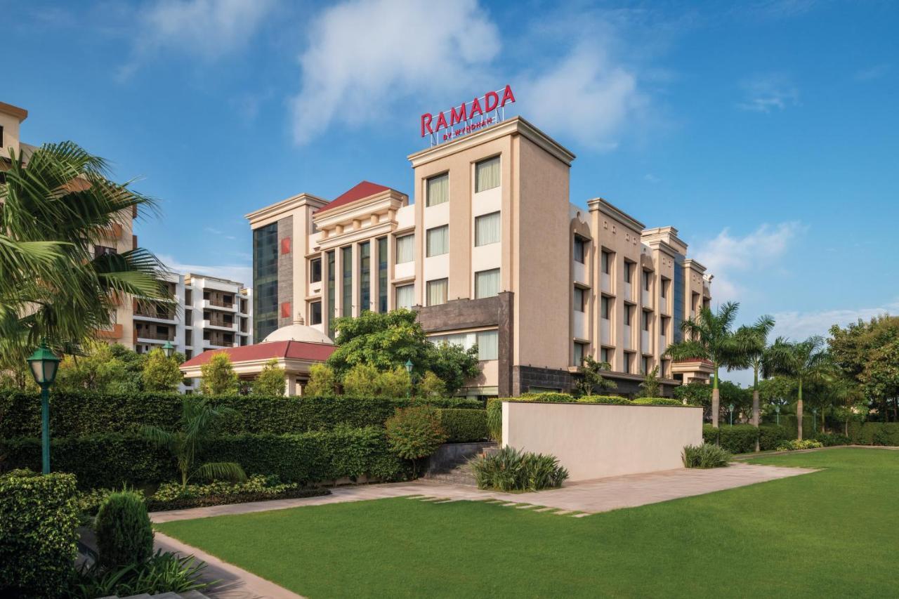 Ramada By Wyndham Varanasi Katesar Chandauli Eksteriør billede