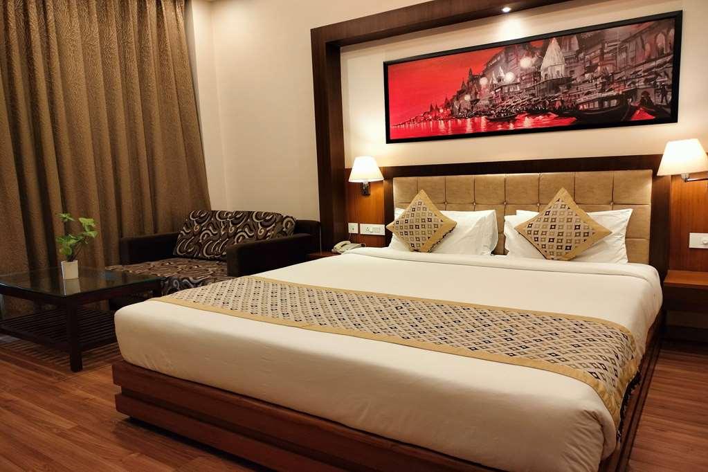 Ramada By Wyndham Varanasi Katesar Chandauli Værelse billede