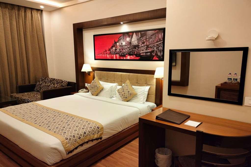 Ramada By Wyndham Varanasi Katesar Chandauli Værelse billede