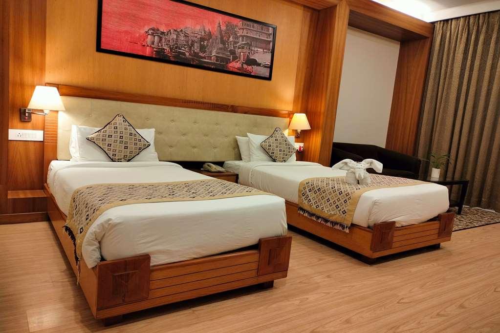 Ramada By Wyndham Varanasi Katesar Chandauli Værelse billede
