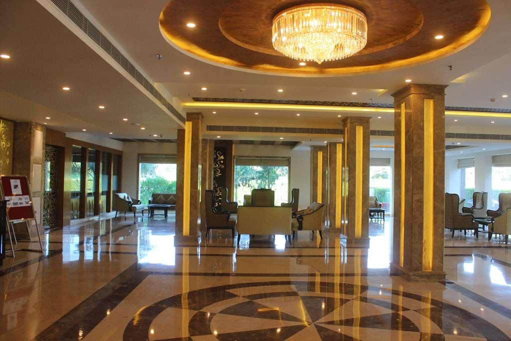 Ramada By Wyndham Varanasi Katesar Chandauli Interiør billede